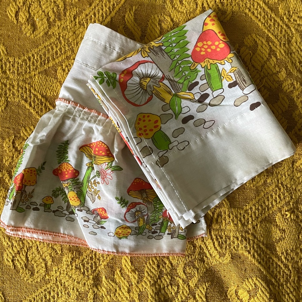 Vintage Sears Merry Mushroom Curtain Set